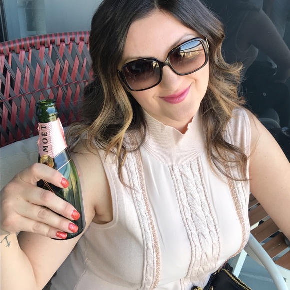 Meet your Posher, Bryn - Picture 2 of 5